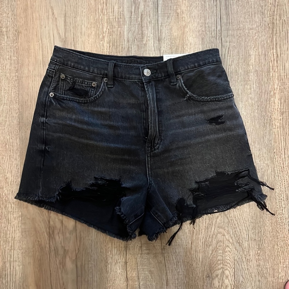 American eagle high rise 90 boyfriend short